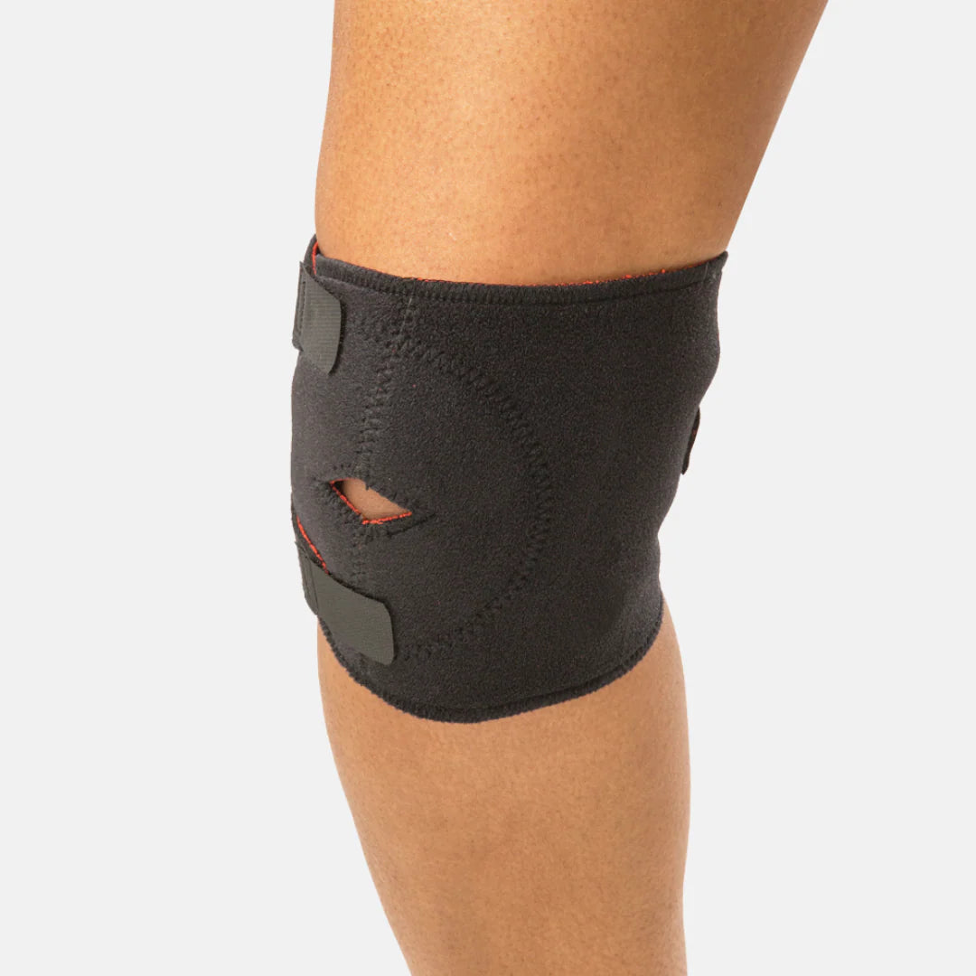 Thermoskin Sport Adjustable Knee Wrap - Small / Medium