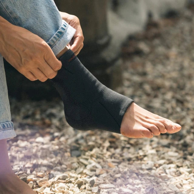 DONJOY FortiLax Elastic Ankle Support - Extra Small